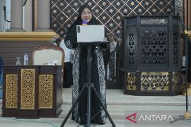 Pengajian akbar Pemkab Asahan hadirkan Aisah Dahlan