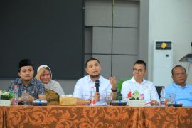 Pengunjung Alun-alun Aekkanopan akan dikenakan pajak 5% untuk makan dan minum