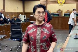 Hakim tak kabulkan pencabutan izin profesi pengacara Ronald Tannur