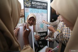 Pengenalan Aksara Kawi kepada pelajar