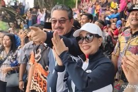 Maluku jadikan turnamen selancar sebagai media promosi pariwisata