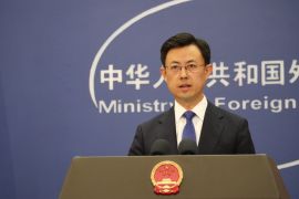 Warga China mulai dievakuasi dari Iran