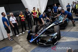Pram bagikan 3.400 tiket Formula E untuk siswa SMA dan SMK Negeri