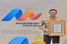 Kapolres Tanah Bumbu raih penghargaan dari Kapolri