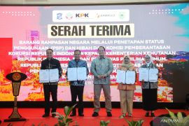 Pemkot Surabaya terima hibah aset rampasan KPK Rp5,3 miliar