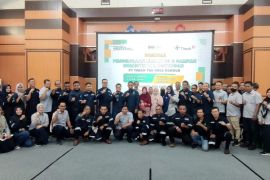 PT Timah edukasi warga Kundur Karimun kelola limbah