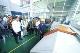 Menteri Karding mengajak siswa SMTI Pontianak bekerja di Jepang