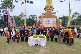 Tari Lenggang Kali Brantas warnai upacara HUT ke-107 Kota Mojokerto