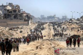 Hampir 100 ribu warga Palestina tewas di Gaza