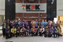 Gubernur Kalsel terbitkan Surat Edaran perbaikan pengadaan barang jasa