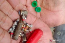 Parkir liar di trotoar Jalan Kyai Tapa Jakbar perlu solusi permanen