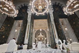 Indonesia monitors 58,873 umrah pilgrims amid Mideast tensions