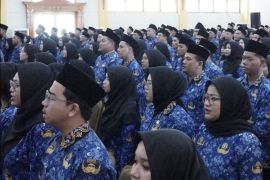Sebanyak 278 CPNS 2024 Sambas terima SK pengangkatan