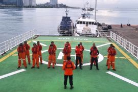 Basarnas cari tiga awak KML Asia Mulia yang kecelakaan laut