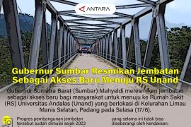 Gubernur Sumbar resmikan jembatan sebagai akses baru menuju RS Unand