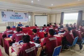 Askab PSSI Tanbu dorong profesionalisme pelatih lewat pelatihan lisensi D