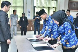 Pemkot Jambi ambil sumpah dan janji 28 PNS