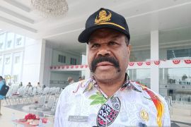 Pemprov Papeg mendorong penanaman hasil bumi guna tunjang ekonomi warga