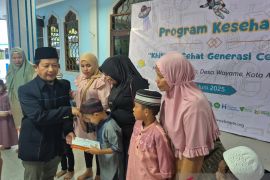 YBM PLN Maluku selenggarakan khitanan gratis diikuti 200 anak