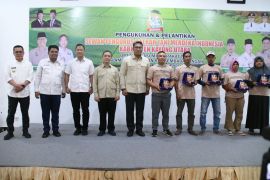 Wamentan melantik pengurus Tani Merdeka Indonesia (TMI) Kayong Utara Kalbar