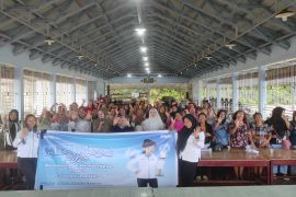 Ketua Kelompok Mekaar Wilayah Tapteng terima pelatihan kepemimpinan