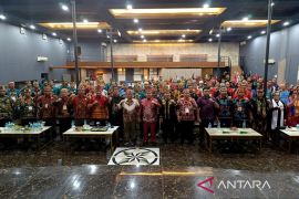 DAD Kotim tingkatkan kualitas SDM, cegah kesalahan penerapan hukum adat