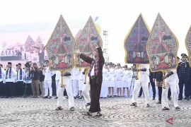 Kemeriahan hajatan ke-498 Jakarta dari sudut Monas