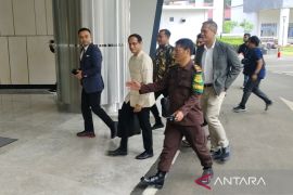 Nadiem Makarim jalani  pemeriksaan perdana kasus korupsi Chromebook