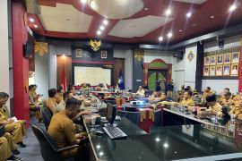 Marak kafe  ilegal, Pemkab Lombok Barat siap bertindak