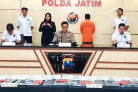 Polda Jatim ungkap sindikat manipulasi data pribadi