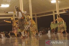 "Hadeging" Pakualaman ke-213 dan pentingnya menjaga akar budaya