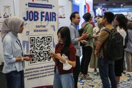 Ekonom: Konsistensi kebijakan penting dalam penciptaan lapangan kerja