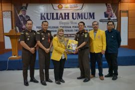 Kajari Bojonegoro dorong mahasiswa ikuti perkembangan hukum Indonesia