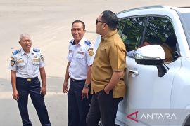Ketua Komisi I DPRD Bogor jalankan aspirasi pemasangan lampu jalan