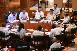 Minister requests Prabowo brief Sekolah Rakyat educators directly