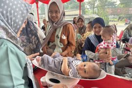 Nutrisi pengaruhi tumbuh kembang, Alfamidi edukasi ratusan keluarga di Depok