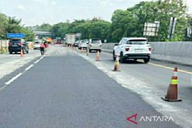 Pengelola Cipularang minta maaf perjalanan terganggu perbaikan jalan