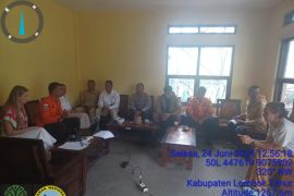 Kemenhut tutup jalur Pelawangan 4 Sembalun evakuasi pendaki Brasil