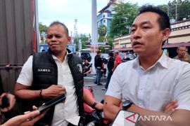 Polrestabes Makassar selidiki kasus peluru nyasar melukai warga