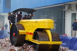 DJBC Sumbagbar musnahkan barang hasil penindakan senilai Rp10,9 miliar