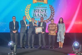 Bank Nagari raih dua penghargaan banking service excellence awards