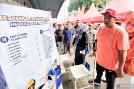 Pemkab sebut bursa kerja di Situbondo tekan tingkat pengangguran terbuka