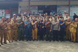 Wabup Debby sambut mahasiswa KKN dari UGM