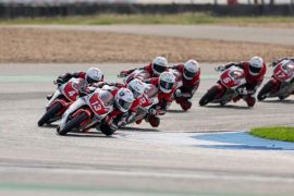 Pebalap binaan Astra Honda kibarkan Merah Putih di Thailand dan Italia