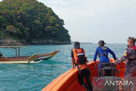 Tim SAR cari penumpang jatuh dari KMP Wira Artha di Lampung Selatan
