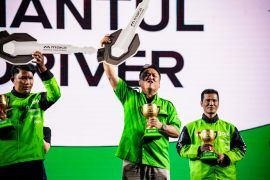 Pengemudi Gojek asal Solo raih penghargaan dari GoTo Group