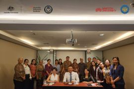 Poltekpar Bali buat kolaborasi riset internasional tentang tenun