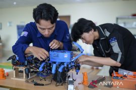 Robot penyelamat karya mahasiswa di Kota Cilegon