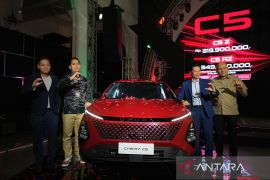 Chery luncurkan versi baru dari Omoda 5 dan E5 di Indonesia