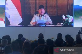 Prabowo: Energi terbarukan masa depan RI, meski cadangan migas besar